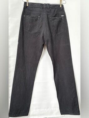 Point Zero Blue/ Black Jeans. 

W30 L32